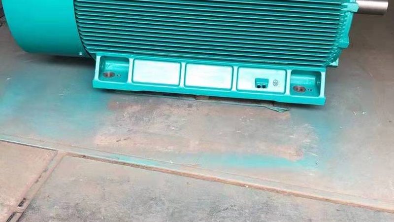 上海直角减速电机：规格解析与选型要点