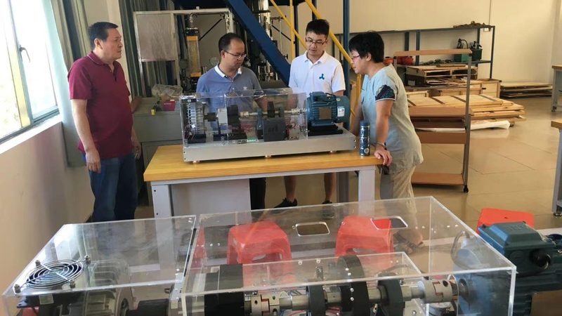 低压电器选型手册：生产企业如何助力精准选型